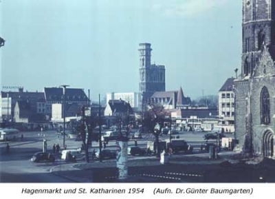 Hagenmarkt und St. Katharinen 1954